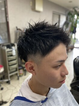 ヘアーサロンプチの写真/高知市万々◇ON/OFF決まる扱いやすいStyleへ。長年の経験が光るシェービングで顔の印象を劇的UP