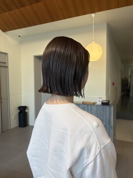 ローレンアオ(LOREN AO) 【LOREN AO】切りっぱなしボブ/透明感ベージュ