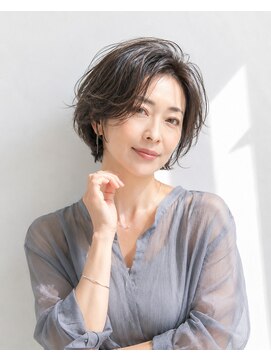 アッシュ 学芸大学店(Ash) ショートボブ/大人女性/グレージュ/白髪ぼかし/脱白髪染め