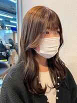 hyon myon/RISEbyREVO 綾瀬店【ヒョンミョン】&nbsp;ハッシュカット/デザインカラー/グレージュ[綾瀬駅/韓国ヘア]