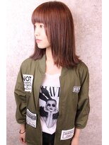 キャアリー(Caary)&nbsp;Ｃａａｒｙバレイヤージュワイドバング＋厚めバングの外ハネロブ