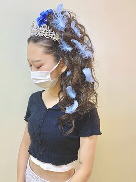 ディア(.eer) 体育祭、お祭り、イベントに！ // コーンロウ ×盛り髪セット