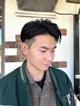 スタンドバーバー 柏(STAND BARBER) マッシュパーマ/ウルフ/アッシュブラック/カルマパーマ/柏