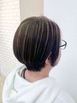 アッシュ 十日市場店(Ash) 白髪ぼかし/ ハイライト / ショート