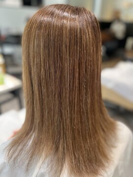 メイン(MAIN) 白髪ぼかしハイライト