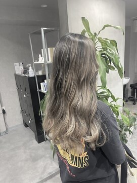 スティーン(STEEN) バレイヤージュ