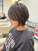 話題！脱白髪染め！ハイライトで大人デザイン
