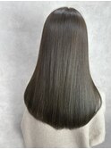 イメチェンヘアスタイルホワイトブロンド外ハネボブ美髪のススメ