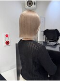 ミルクティーブロンドダークブルーワンホンレイヤー