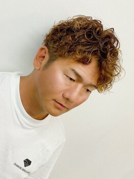ヘアサロン ビッグベアー(hair salon Big Bear)の写真/清潔感×こなれ感を両立！経験豊富なスタイリストが高技術で叶える、好印象パーマスタイル。