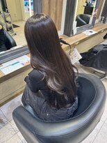 ケンジ 横須賀中央(KENJE)&nbsp;ツヤ感たっぷりの大人ブラウン