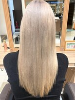 アッシュ 十日市場店(Ash)&nbsp;プラチナブロンド