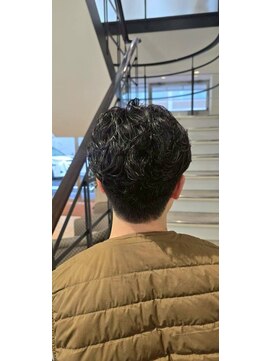 アース 土気あすみが丘店(HAIR&MAKE EARTH) メンズパーマスタイル