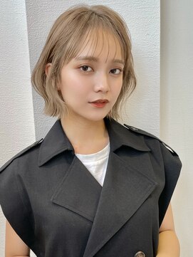 ロンドネートゥル 新潟(Lond naitre) ダークアッシュ/似合わせカット/レイヤーカット(新潟/万代）