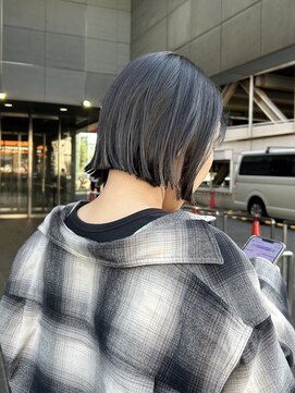マッシュ アドベ 八戸ノ里(MASHU ADOBE) 切りっぱなしボブ