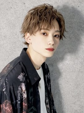 フロー アワード 92(FLOW award) 無造作 アップバング フェザー スパイラルパーマ FLOW AWARD 柏