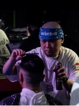 バーバースタイルクラブフォー(BARBER STYLE CLUB 4) D.D