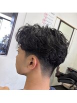 ザ クラフトバーバーショップ(THE CRAFT BARBERSHOP)&nbsp;フェザーパーマ 自然な刈り上げ