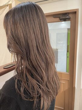 カミナ(KAMINA) ラベンダーベージュカラー