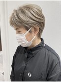 グレージュカラー 白髪ぼかしハイライト ショートボブ メルティ