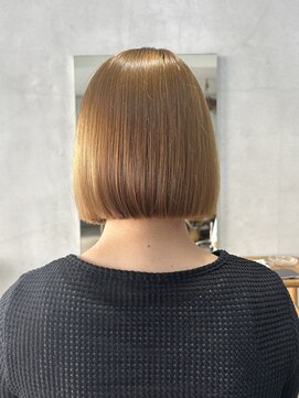 ミント(mint) ☆パツっと切りっぱなし！ミニボブスタイル！！☆