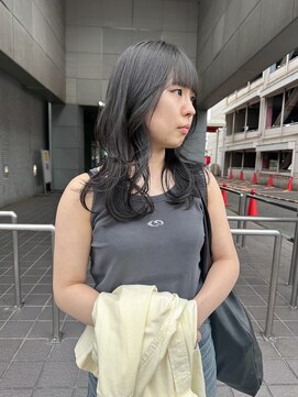 マッシュ アドベ 八戸ノ里(MASHU ADOBE) 職場で注意されないダークグレーカラー