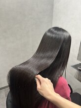 アクロマティック(Achromatic) ハイクオリティ髪質改善縮毛矯正