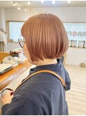 【morio成増 セリザワ】ミニボブ ブリーチ オレンジ