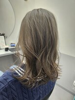 トッカ 茨木(tocca)&nbsp;ブリーチ一回カラー　夏の定番　ミルクティーグレージュ★