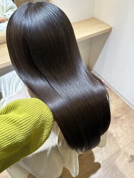 ドゥアージュ(Deux Age)の写真/乾燥による髪のダメージが気になる方は”Deux Age”にお任せ*髪本来の美しさを取り戻しうるツヤ美髪へ。