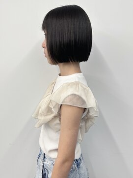 モリオ(morio) ＊小学生ボブ重めボブディ内巻きボブレイヤー切りっぱなしボブ