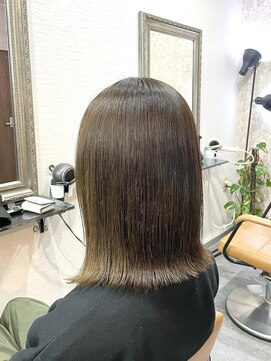 ベースヘアーデザイン(BASE HAIR DESIGN) オリーブカラー 透明感カラー レディース 宇都宮