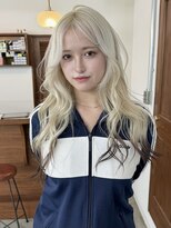 リヴ オオサカ(LIV OSAKA)&nbsp;ホワイトブロンド/裾カラー/トリプルカラー/ブリーチ2回/梅田