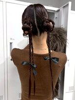 ロイオブジゼル(roi of GiseL) ヘアセット お団子 ツイン 三つ編み 編みおろし 結婚式 お呼ばれ