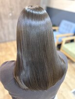 スカイ(SKY)&nbsp;透明感カラー/髪質改善/縮毛矯正/韓国風レイヤーカット