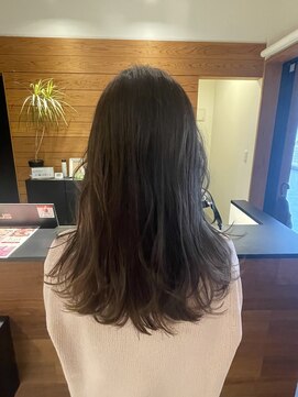 ルーンヘアー(Lugn hair) ナチュラルミディアムスタイル