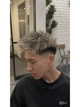 ビーテックバイゼン(B TECH by Zen) 【爽やかメンズスタイル】ホワイトメッシュツイスト