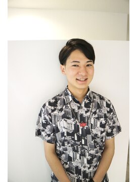 ロア ヘアーアンドビューティー(LOA hair&beauty) アイルランドのパブでギネスを飲みながら風メンズショート