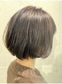 《tomi》グレージュ系カラー×ボブスタイル
