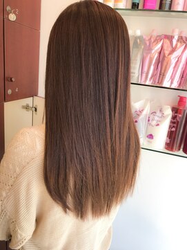 マーリャヘアー(mallia hair) ブリーチなしで可愛い透明感ベージュカラー