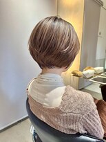 ラミ(L'ami)&nbsp;大人かわいい丸みショート/透明感ブラウンベージュ