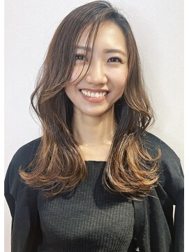 フェリアあべの(FERIA) 【大阪／天王寺】ゆるふわミディアム×くびれ