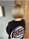  ボブ×ブロンド