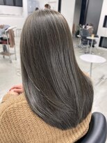 タム(tam)&nbsp;オリーブグレージュ