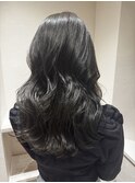 オリーブグレージュ