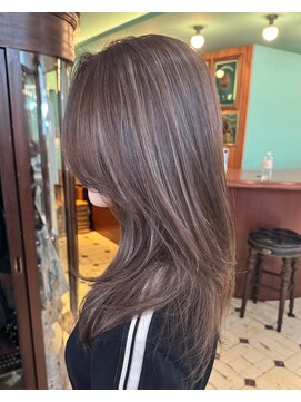 スリー(three) ハイライトカラー