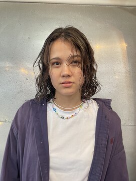 ローグ(Logue) 柔らかゆるウェーブパーマミディ