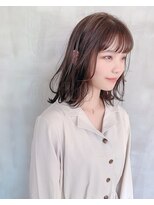 イル(ill)&nbsp;ミディアム　セミウルフ　ベージュ　大須