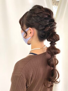 サクララ(Sakura la) ヘアセット×ロング×編み下ろし