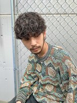 バイフィフス 原宿/表参道(by fifth)&nbsp;波巻きツイストスパイラルパーマツーブロック刈り上げ